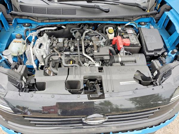 2026 NISSAN KICKS SV — Engine bay