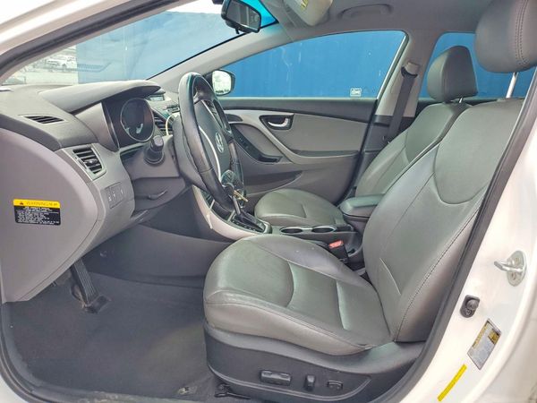 2014 HYUNDAI ELANTRA GLS(Middle)