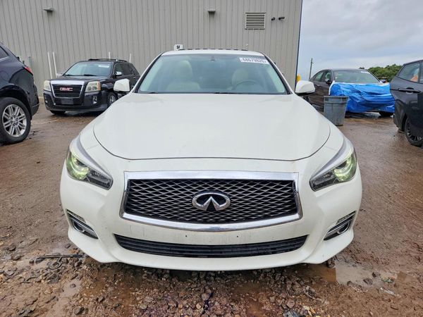 2016 INFINITI Q50 — DIRF