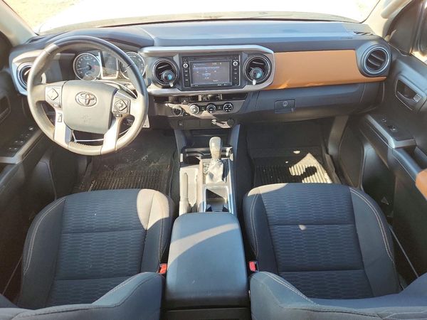 2017 TOYOTA TACOMA