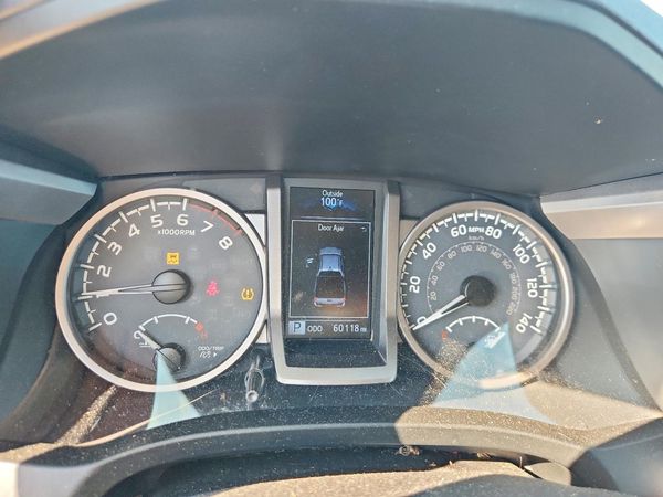 2017 TOYOTA TACOMA