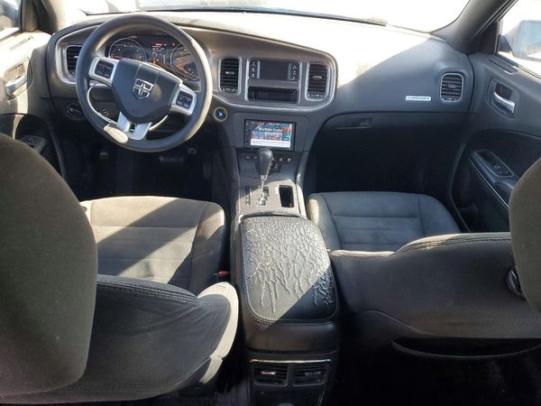 2013 DODGE CHARGER SE