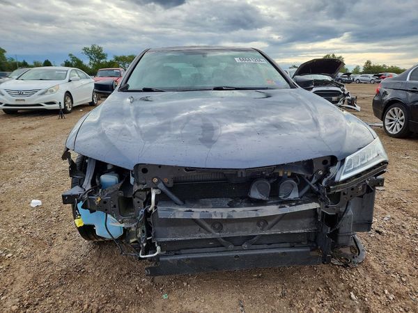2015 ACURA TLX Base