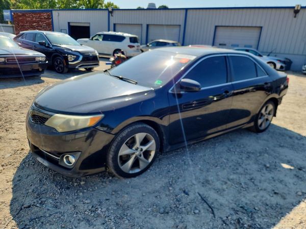 2012 TOYOTA CAMRY — DSFA — Front 3/4