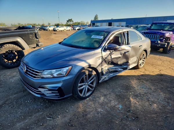 2017 VOLKSWAGEN PASSAT