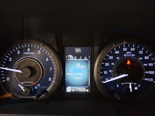 2017 TOYOTA SIENNA