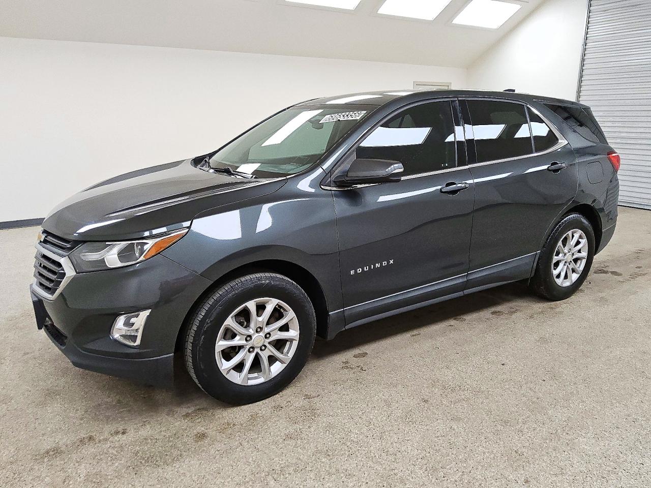 2019 CHEVROLET EQUINOX LT (1LT) — Front 3/4