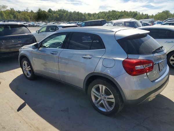 2017 MERCEDES-BENZ GLA GLA250-4M — DSRA