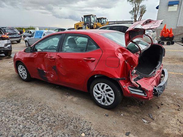 2017 TOYOTA COROLLA