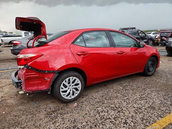 2017 TOYOTA COROLLA