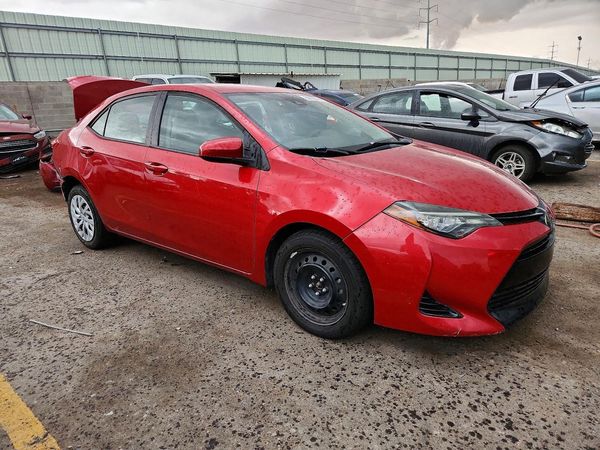 2017 TOYOTA COROLLA