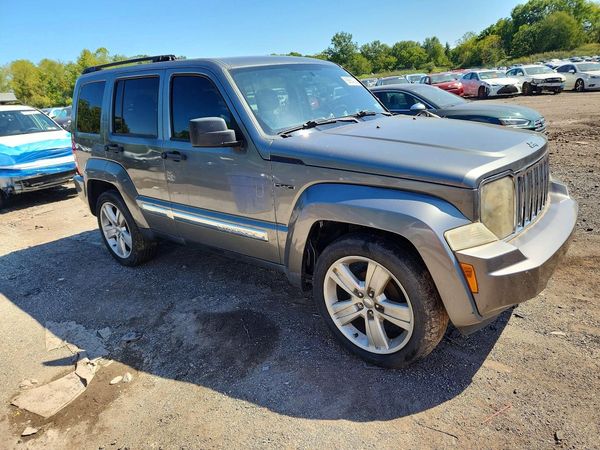 2012 JEEP LIBERTY LIMITED JET ED. 4X4