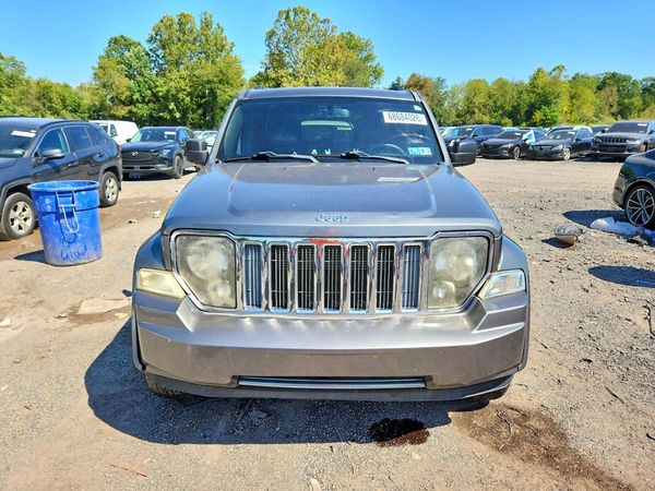 2012 JEEP LIBERTY LIMITED JET ED. 4X4