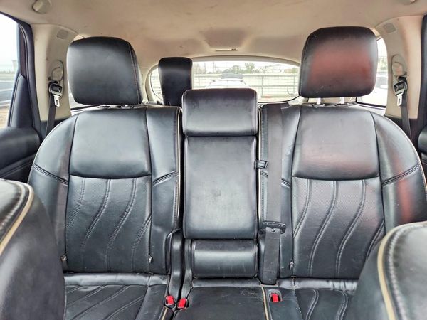 2017 INFINITI QX60 — SUVN