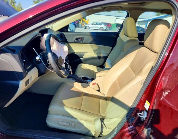 2014 ACURA ILX 20 Premium — DENT