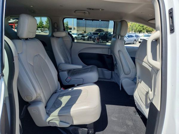 2018 CHRYSLER PACIFICA — PSRS