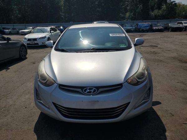 2015 HYUNDAI ELANTRA GLS(Middle)