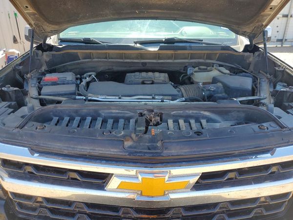 2023 CHEVROLET SILVERADO LT