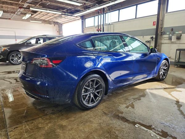 2022 TESLA MODEL 3 — PSRA