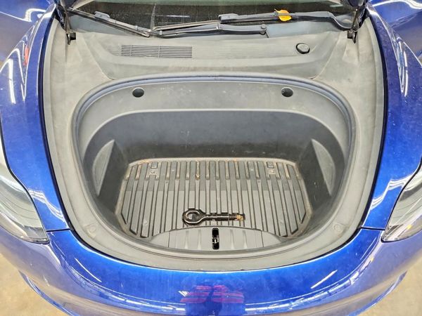 2022 TESLA MODEL 3 — Engine bay
