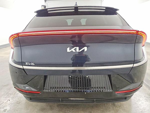 2023 KIA EV6 Light, Wind — DIRR