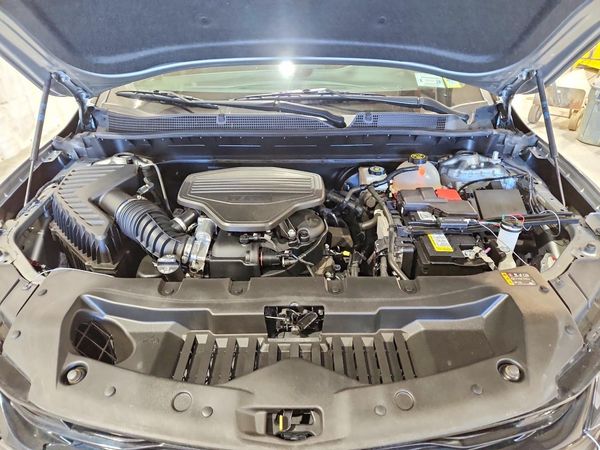 2023 CHEVROLET BLAZER RS — Engine bay