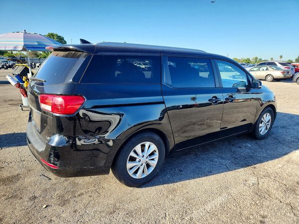 2017 KIA SEDONA LX
