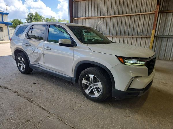 2025 HONDA PILOT — Passenger 3/4