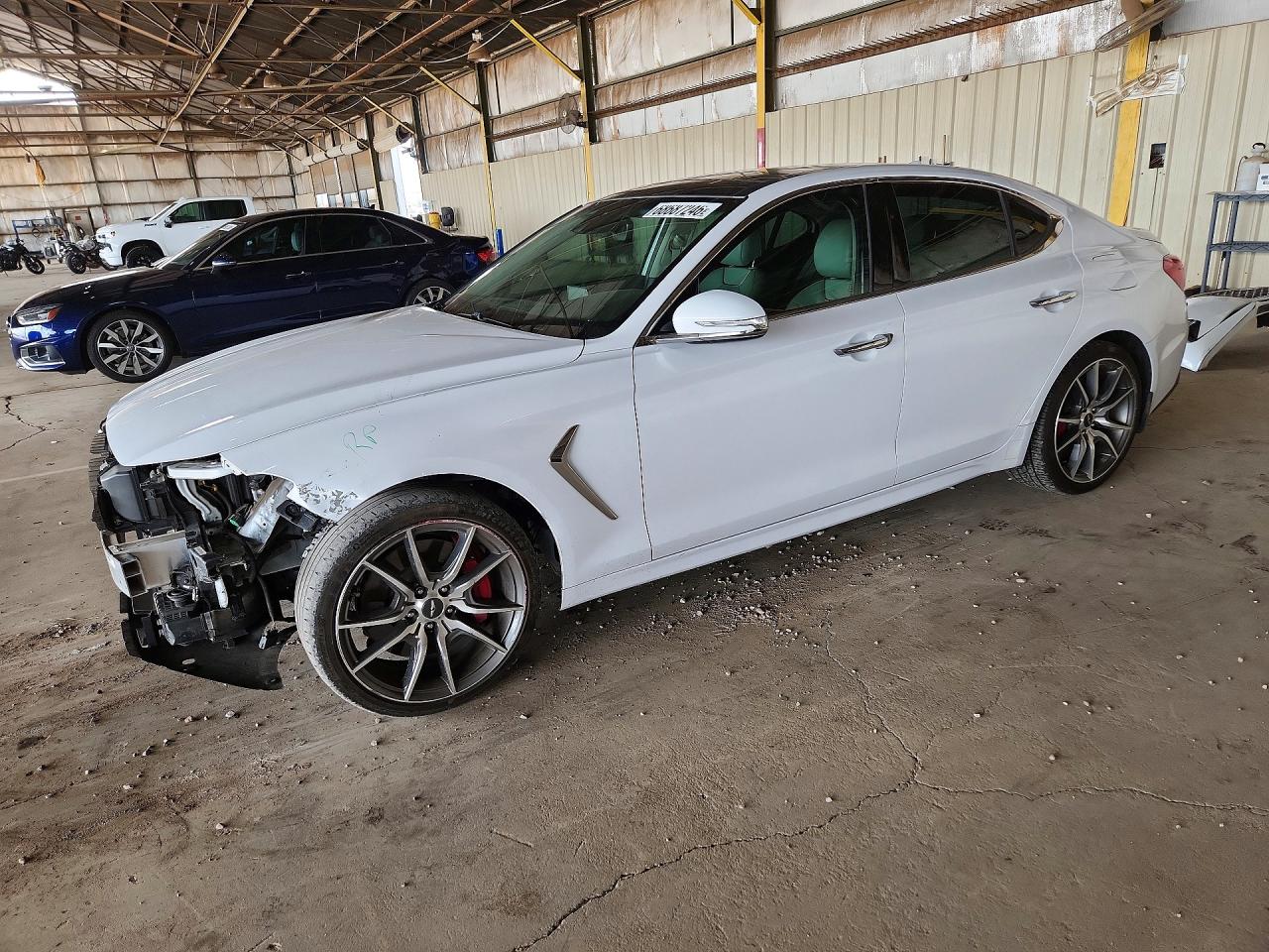2019 GENESIS G70 — Front 3/4
