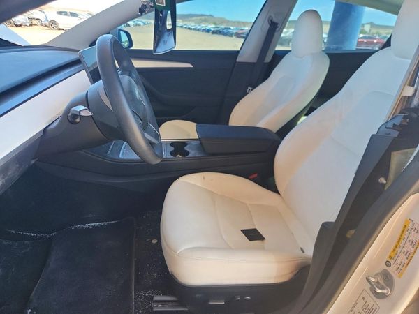 2023 TESLA MODEL 3 — DENT