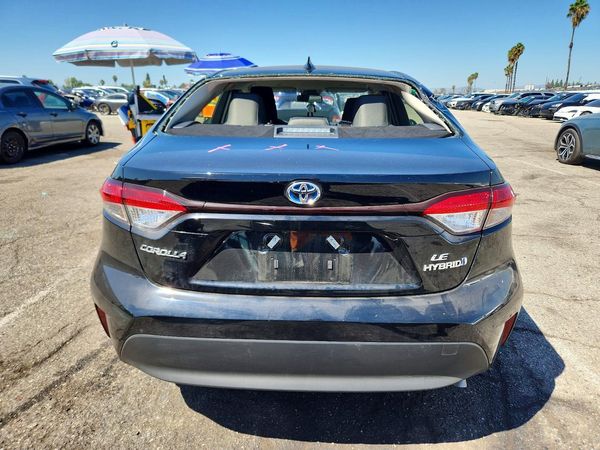 2024 TOYOTA COROLLA