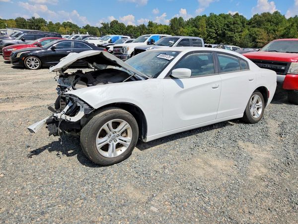 2022 DODGE CHARGER SXT — Front 3/4