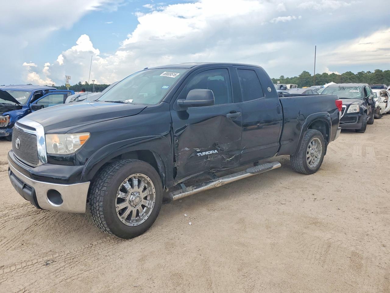 2012 TOYOTA TUNDRA SR5