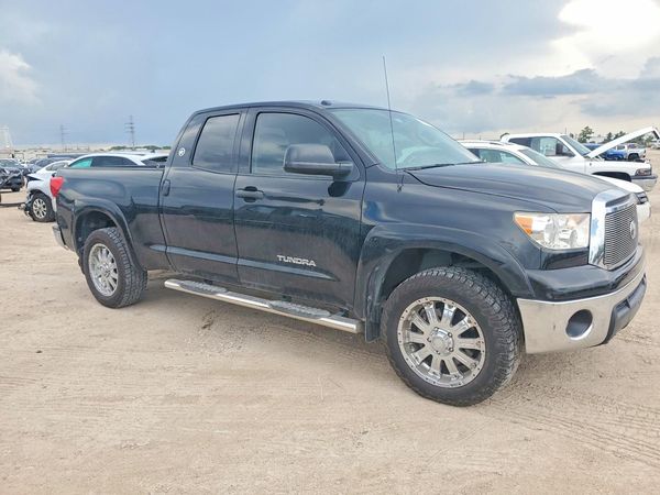 2012 TOYOTA TUNDRA SR5