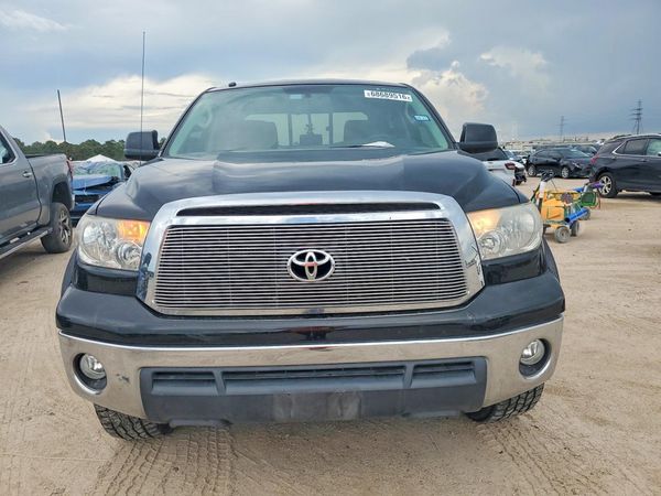 2012 TOYOTA TUNDRA SR5