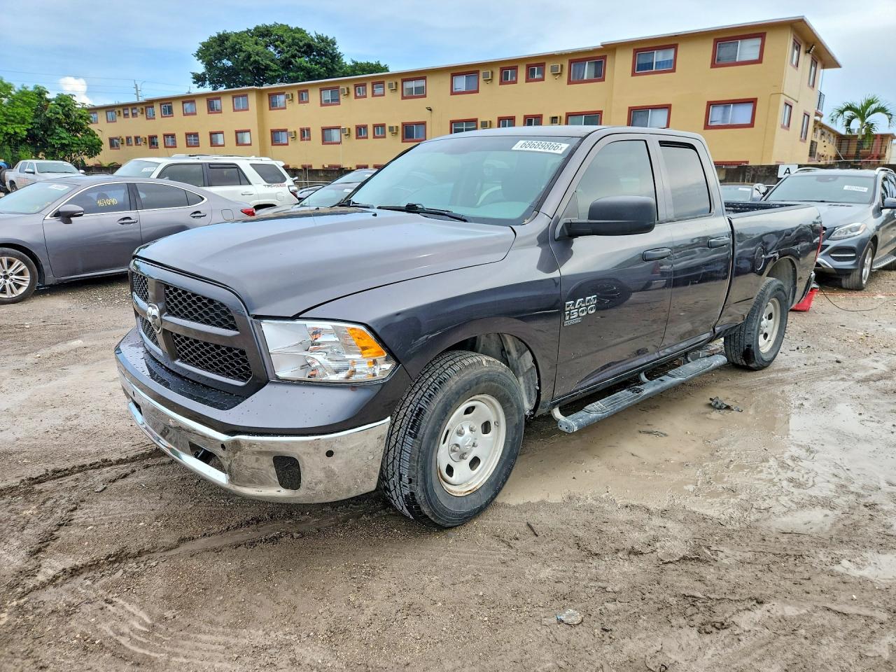 2019 RAM 1500 CLASSIC Tradesman, ST