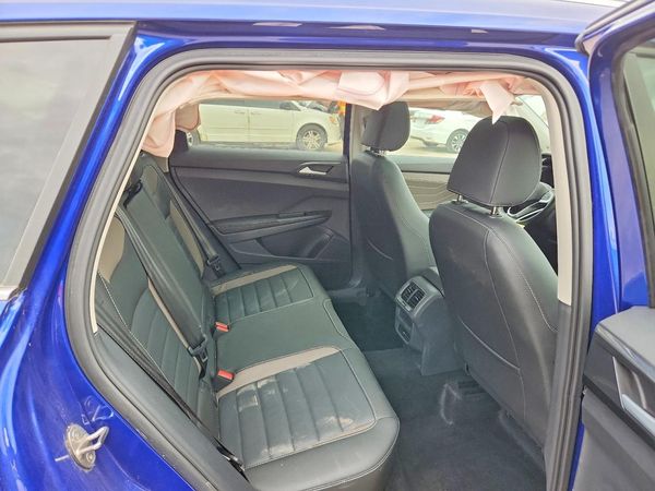 2024 VOLKSWAGEN TAOS 4Motion SEL — PSRS