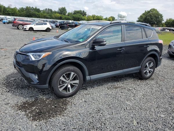 2018 TOYOTA RAV4 Adventure/XLE