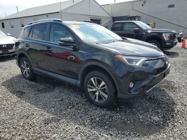 2018 TOYOTA RAV4 Adventure/XLE