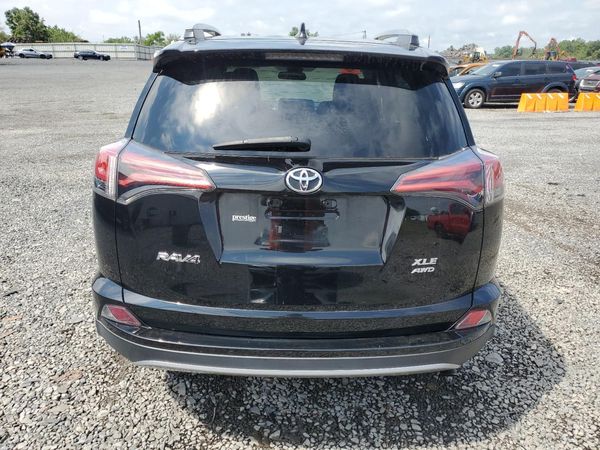 2018 TOYOTA RAV4 Adventure/XLE