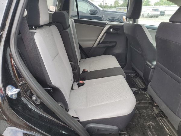 2018 TOYOTA RAV4 Adventure/XLE