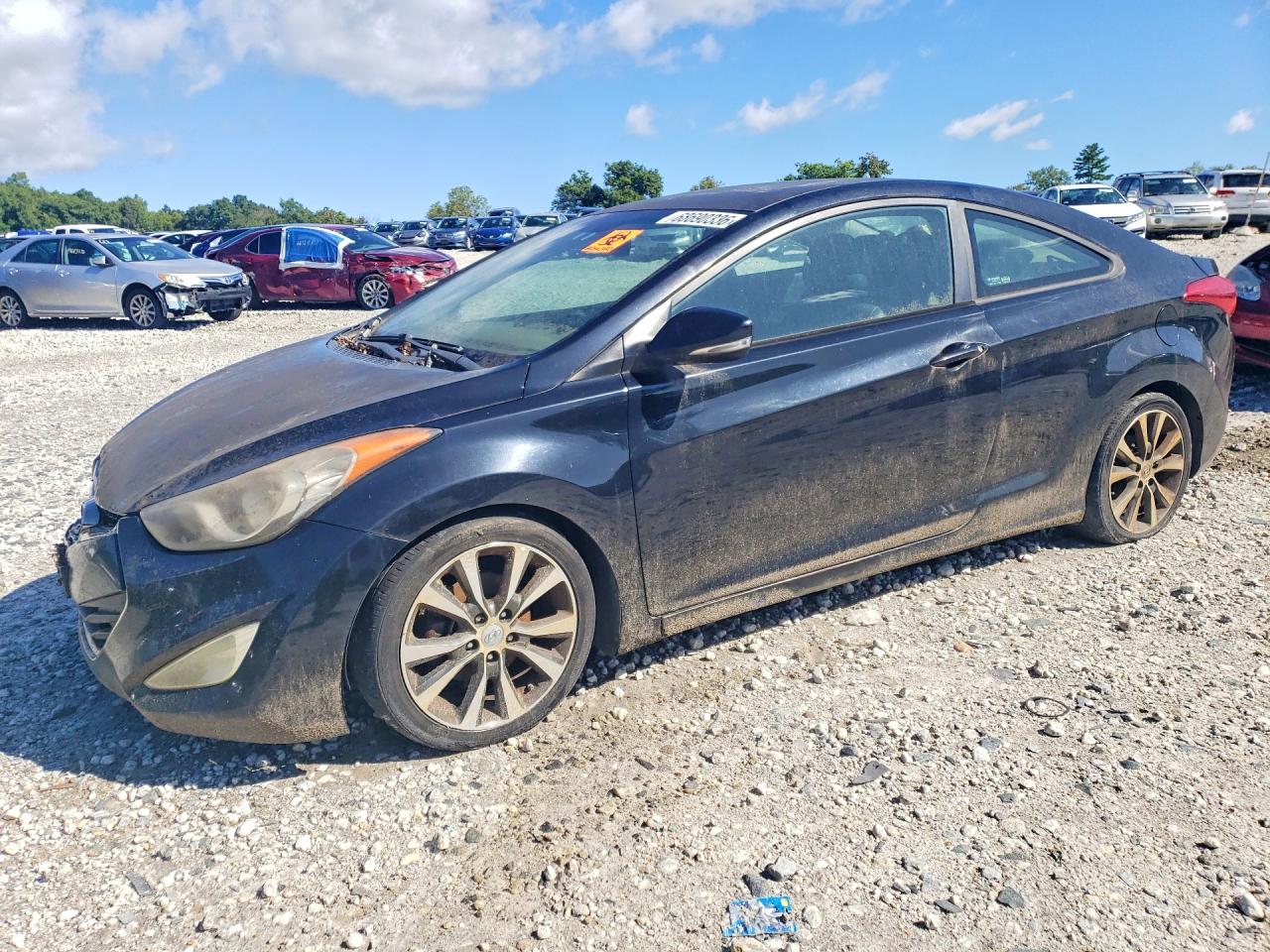 2013 HYUNDAI ELANTRA
