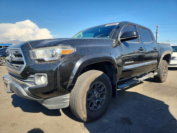 2017 TOYOTA TACOMA