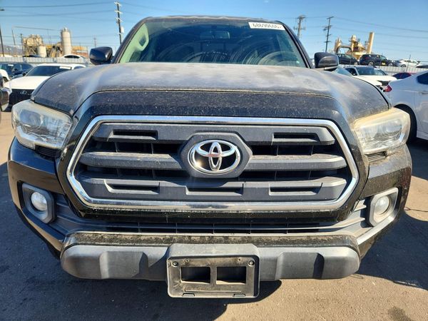2017 TOYOTA TACOMA