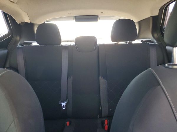 2020 NISSAN KICKS