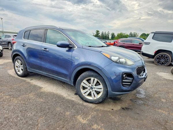 2017 KIA SPORTAGE — Passenger 3/4