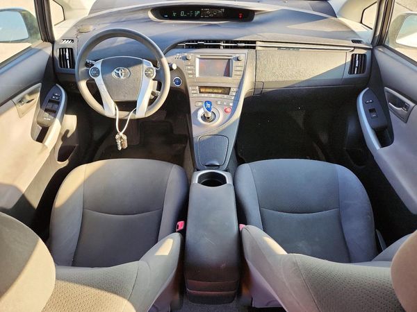 2013 TOYOTA PRIUS