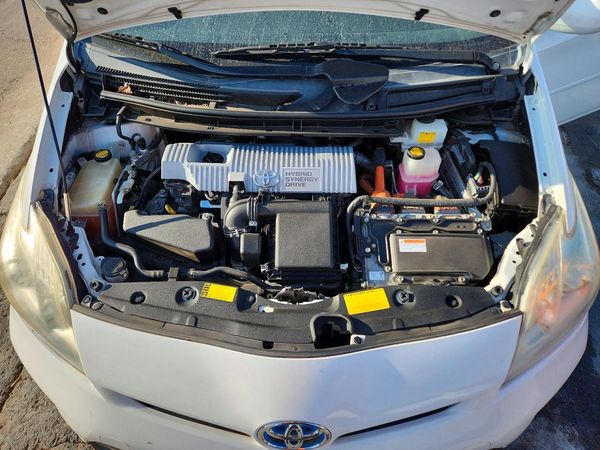 2013 TOYOTA PRIUS