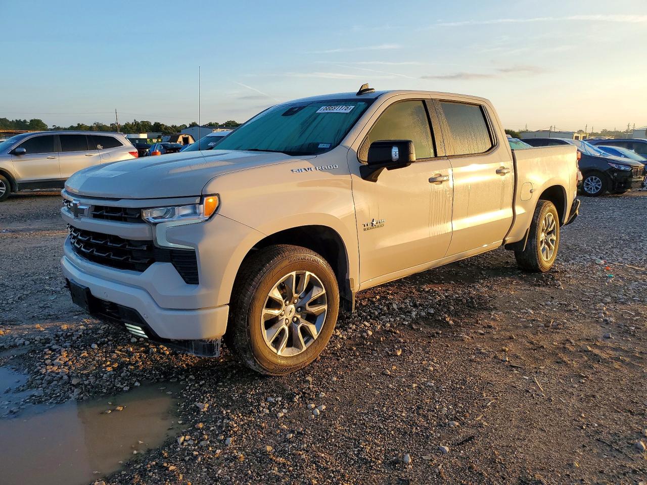 2026 CHEVROLET SILVERADO RST — Front 3/4