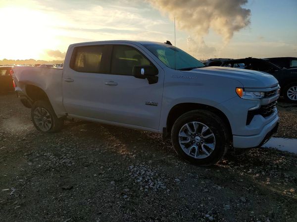 2026 CHEVROLET SILVERADO RST — Passenger 3/4